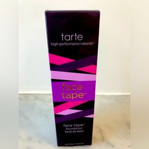 NIB Face tape foundation 155 fair light sand